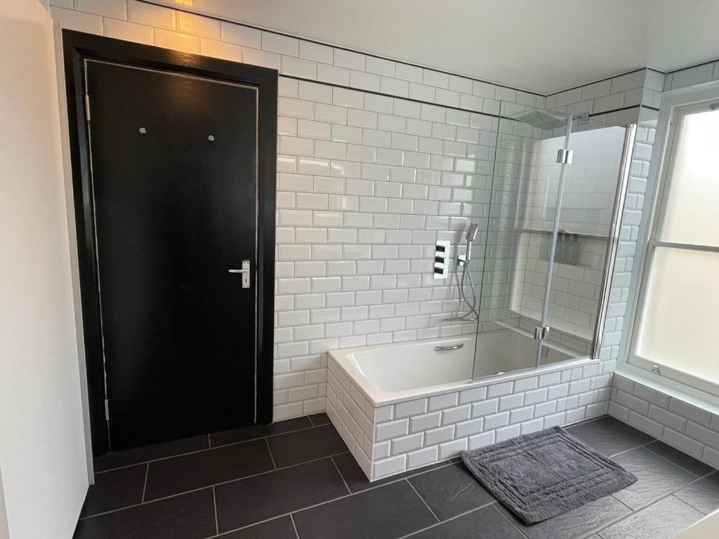 לונדון Luxury Apartment In Belsize Park מראה חיצוני תמונה